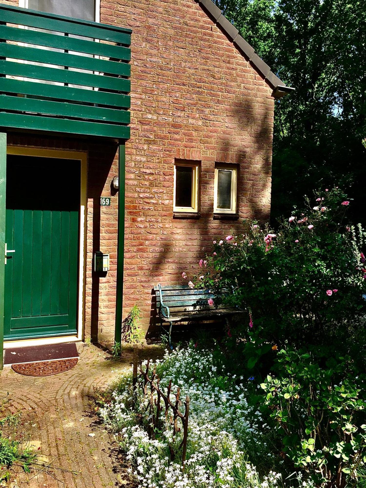 Blauwe Lelie Villa Ewijk Exterior photo